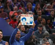 贝博网站 -包含国际比赛日荷甲焦点战，费城76人绝杀压哨，信心回归，轮换策略成焦点的词条